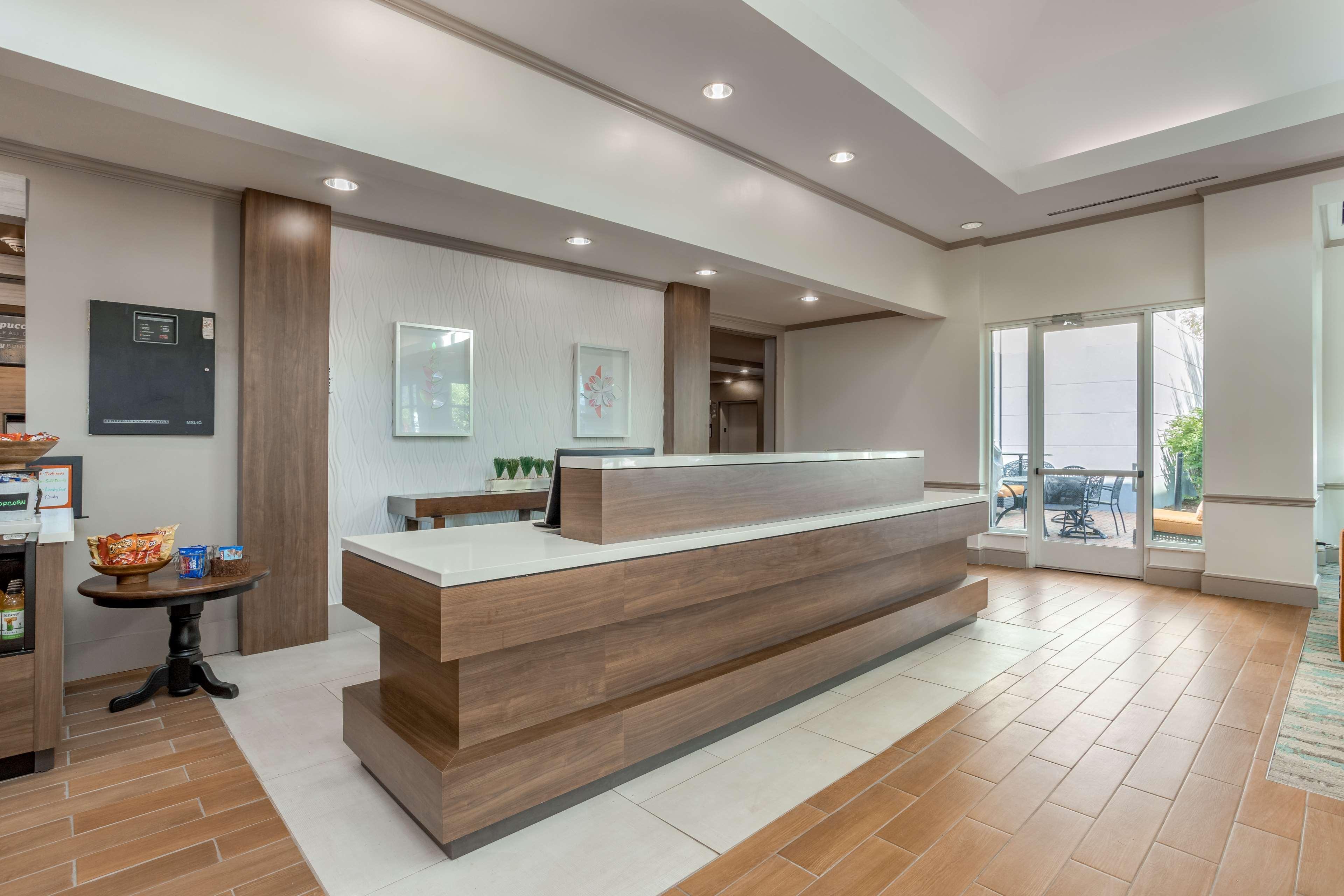 Hilton Garden Inn Cincinnati/Sharonville Ngoại thất bức ảnh
