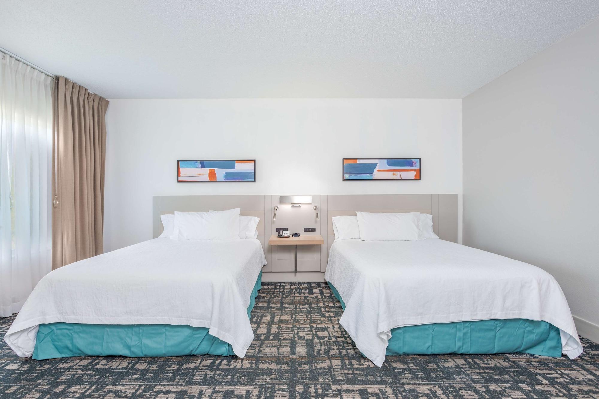 Hilton Garden Inn Cincinnati/Sharonville Ngoại thất bức ảnh