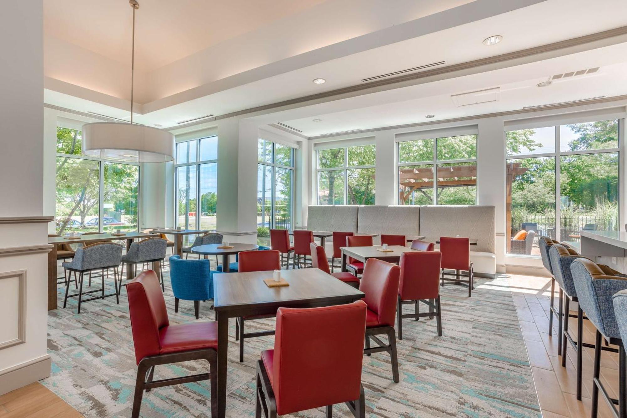 Hilton Garden Inn Cincinnati/Sharonville Ngoại thất bức ảnh