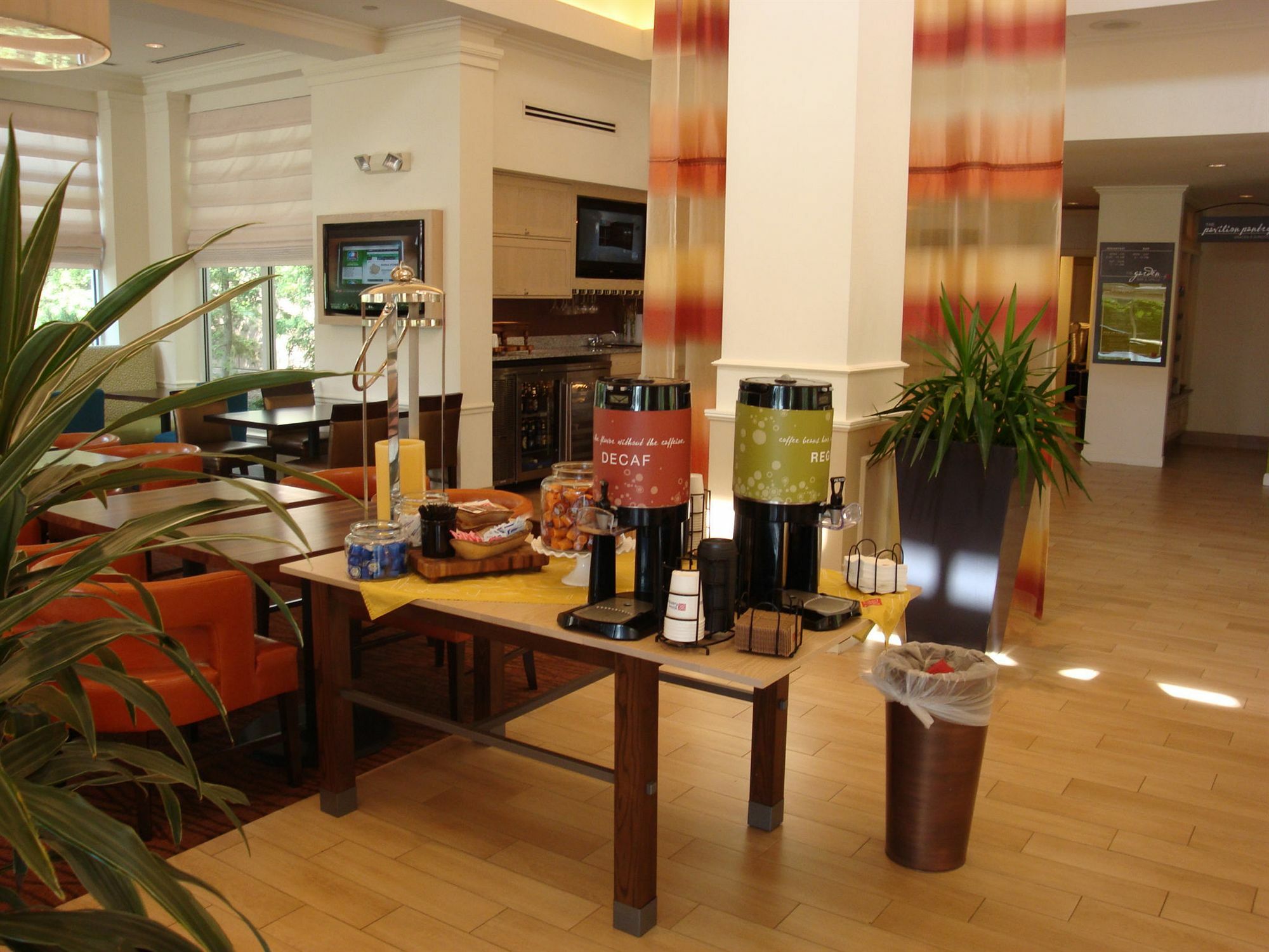 Hilton Garden Inn Cincinnati/Sharonville Ngoại thất bức ảnh